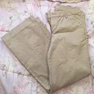 Just reduced! Never worn! Gap khaki pants