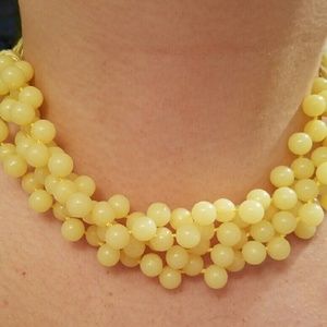 Vintage Jewelry - Vintage yellow beaded necklace Vintage Jewelry - Vintage yellow beaded necklace