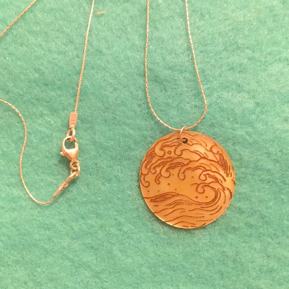 Mother of Pearl Etched Pendant on 16 inch chain