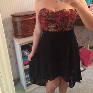 PRICE⬇️ Strapless Love Culture Dress