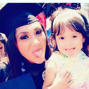 Meet your Posher, Antoinette