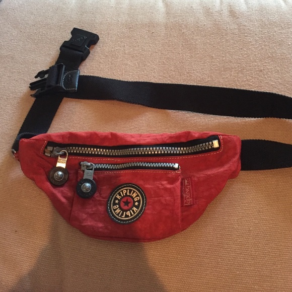 Kipling fanny pack