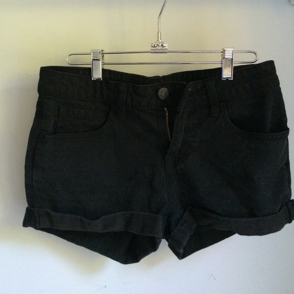 BDG mid-rise tomgirl denim shorts