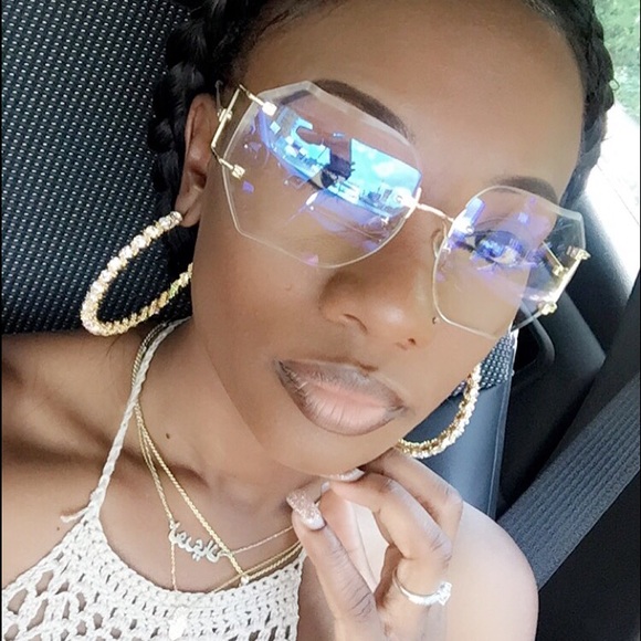 Summer16 Sunnies - Picture 1 of 3