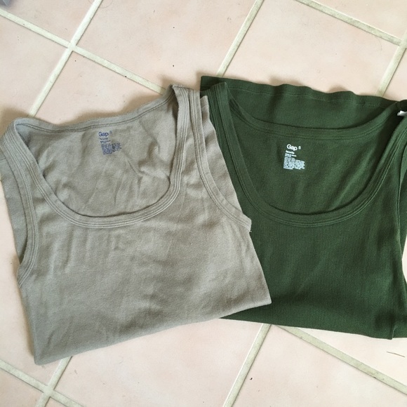 Gap Tank tops