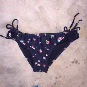 Black floral bikini bottoms rutched back