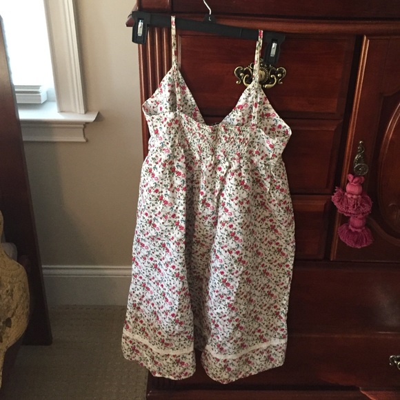 Dress - Picture 2 of 3