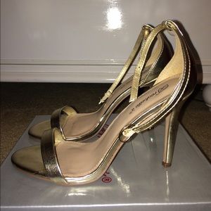Breckelles Gold Heels