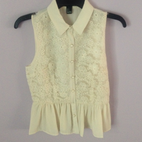 Sleeveless Lace Top