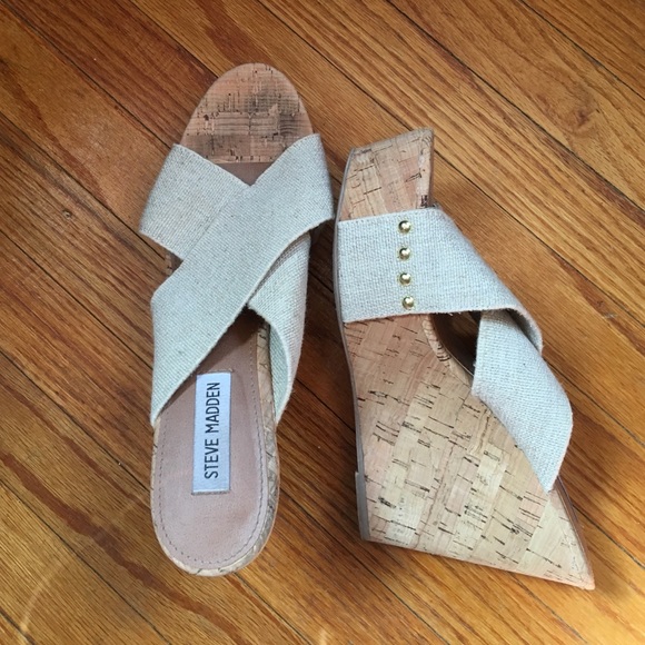Steve Madden Wedges