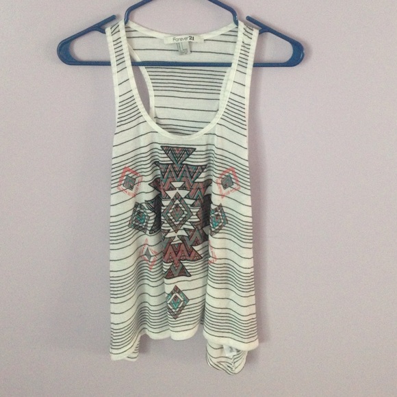 ‼️FREE WITH PURCHASE‼️Tribal sleeveless Top