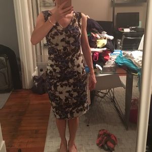 Gorgeous floral dress with sexy rouching