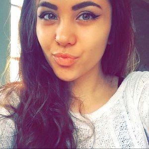 Meet your Posher, Marissa