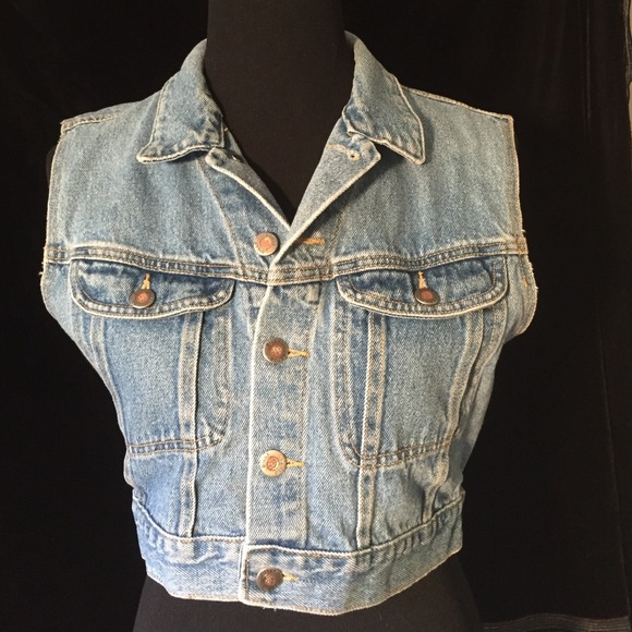 Billyblues Tops - SALE🎉🎉denim vest