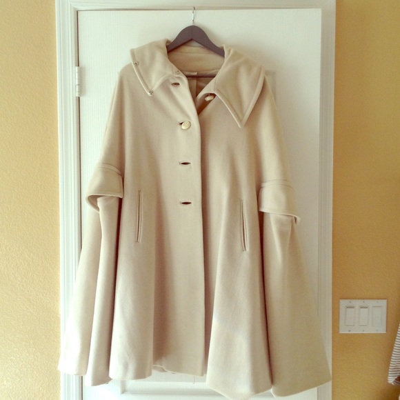 Vintage Jackets & Blazers - Vintage coat/jacket/cape