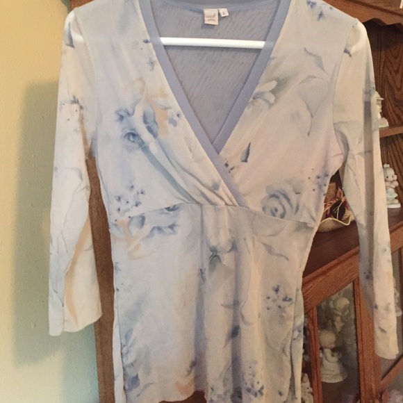 Sheer 3/4 sleeve shirt