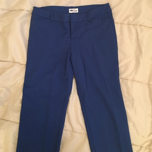 Textured pixie pants