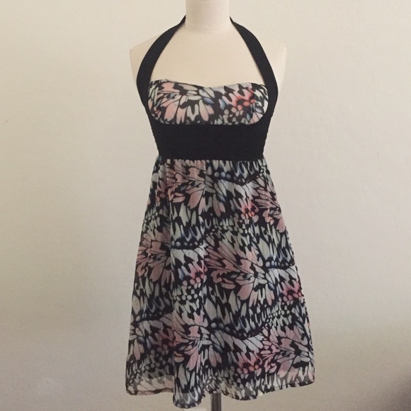 🦄BLOWOUT PRICES🌟Bebe Dress in XS