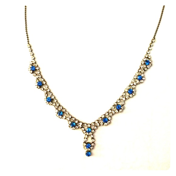 Party necklace