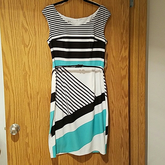 Maggie london Dresses & Skirts - FINAL PRICE: NWT Maggie London dress sz 12 Maggie london Dresses & Skirts - FINAL PRICE: NWT Maggie London dress sz 12