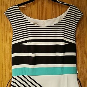 Maggie london Dresses - FINAL PRICE: NWT Maggie London dress sz 12 Maggie london Dresses - FINAL PRICE: NWT Maggie London dress sz 12