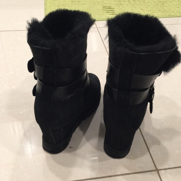 Ugg Style Boots. - image 3