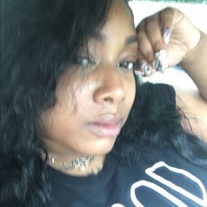 Meet your Posher, Heather