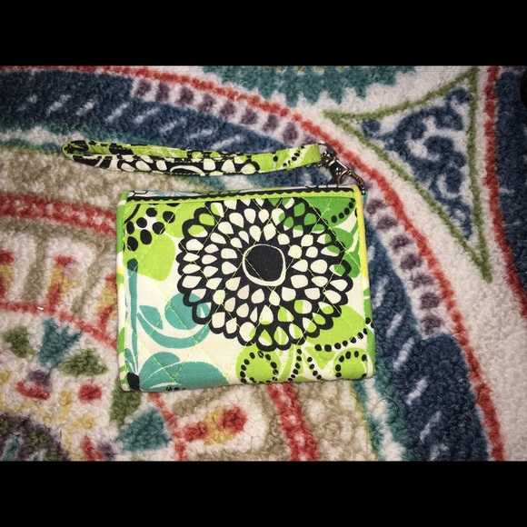 Vera Bradley wristlet - Picture 3 of 4