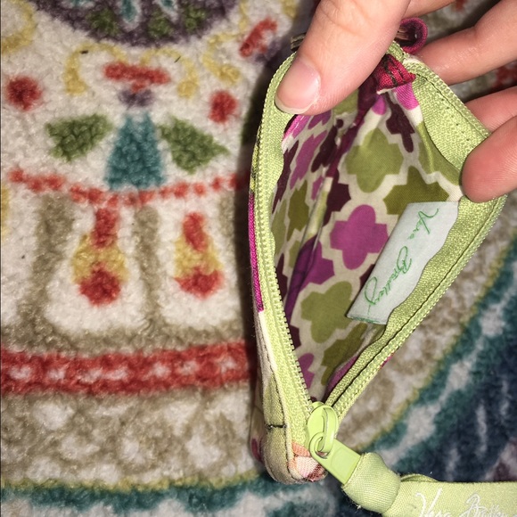 Vera Bradley ID holder - Picture 3 of 3