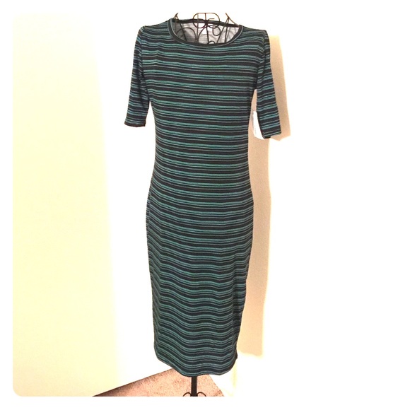 LuLaRoe xs striped Julia NWT