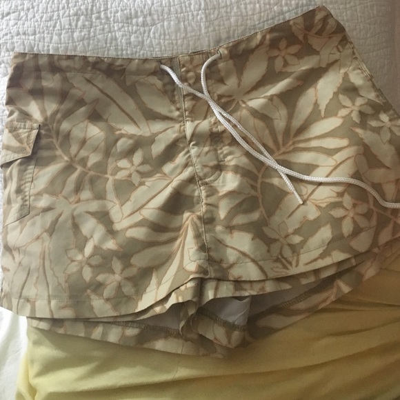 Raya Sun women's board skirt. Sz M