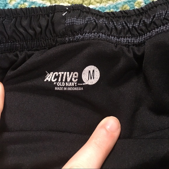 Old Navy shorts - Picture 2 of 3