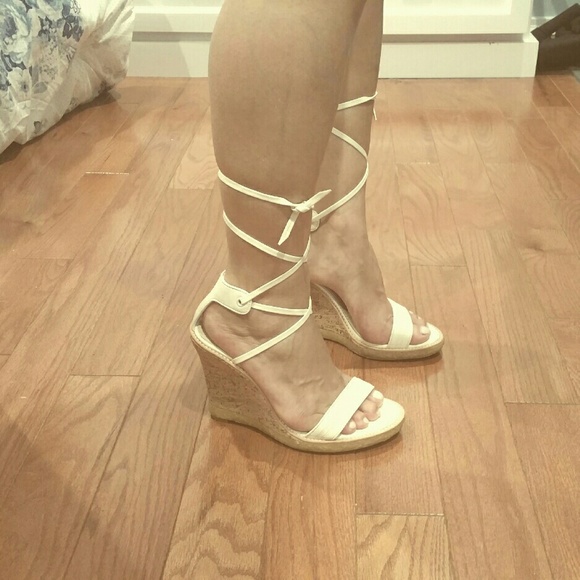 Shoes - Picture 3 of 3