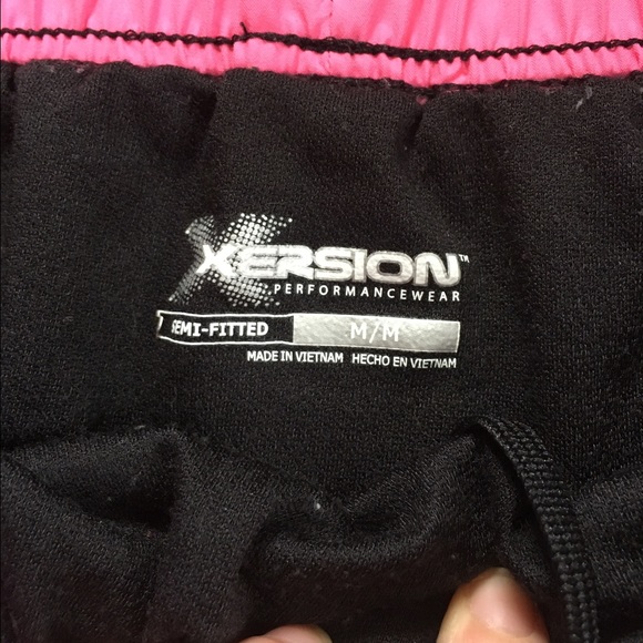Xersion shorts - Picture 2 of 3