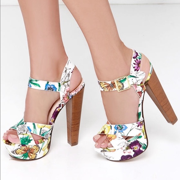 Lulu's Floral Platforms