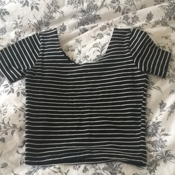 Striped crop tee