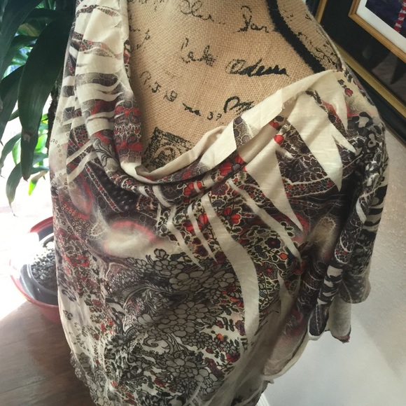 Flowy blouse - Picture 3 of 3