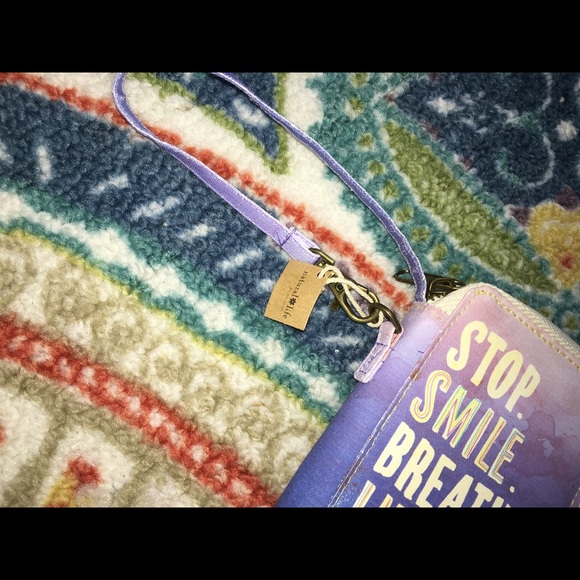 Natural Life wristlet - Picture 4 of 4