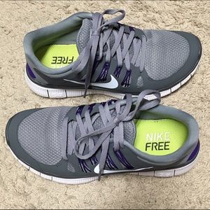 Women Gray Nike Free 5.0 Size 8.5