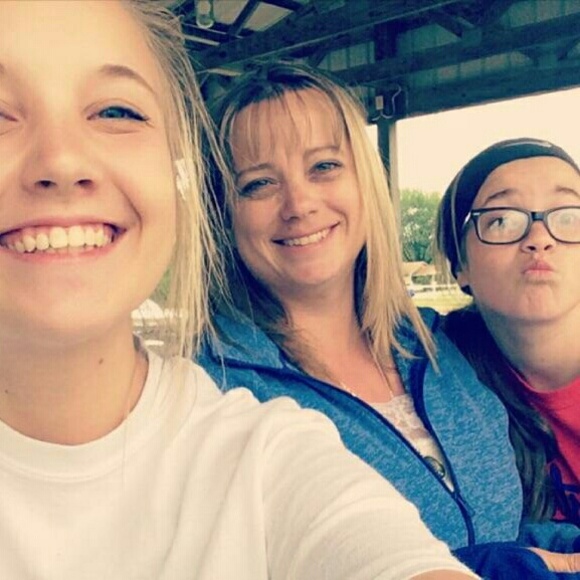 Meet your Posher, Brenda