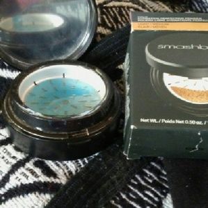Smashbox halo hydrating powder