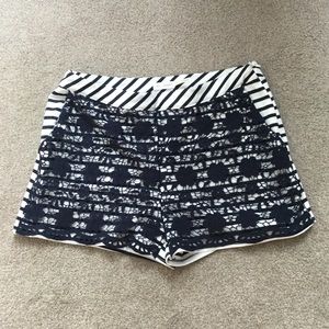 Blu Pepper Printed Short