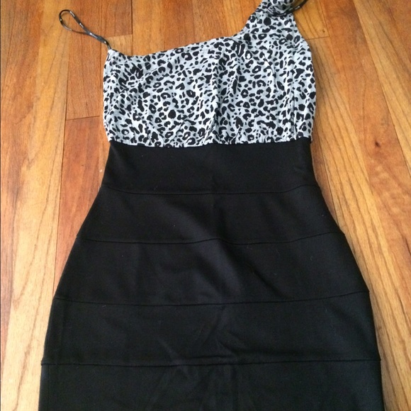 One Shoulder Strap dress