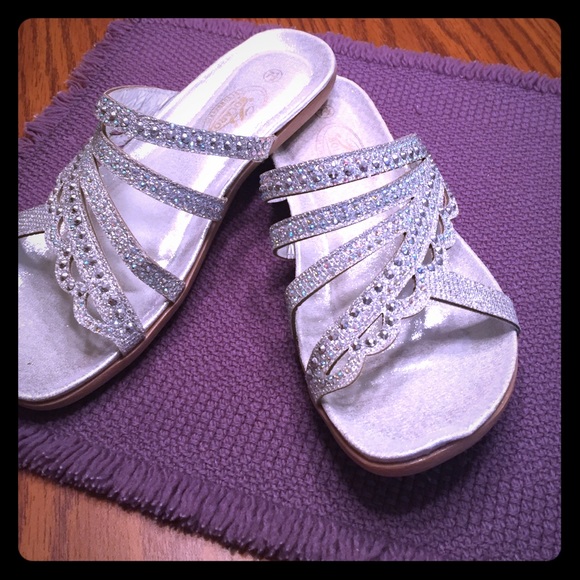 BOLARO SILVER rhinestone sandal