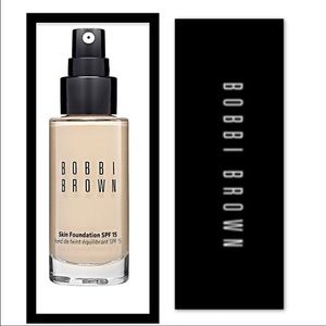 BOBBI BROWN Foundation "Warm Sand" 1 fl oz