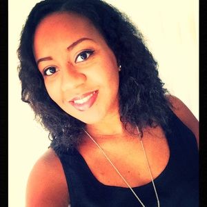 Meet your Posher, Candice