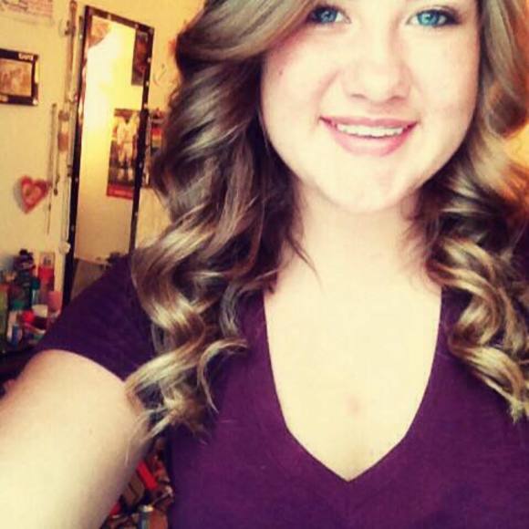 Meet your Posher, Kaylee