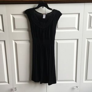 Francesca's Dina-be Black Dress