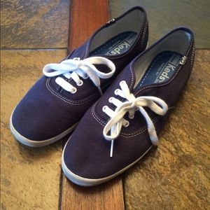 Navy Keds