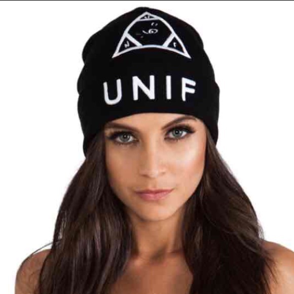 UNIF logo beanie black